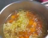A picture of step 6 of Warming daikon and carrot soup.