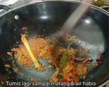 Foto langkah ke 4 dari resep Rebung Rebon Kuah Kuning.