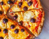 Foto del paso 2 de la receta Pizza 3 quesos con arándanos