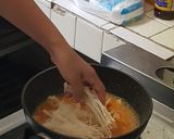 รูปขั้นตอนการทำที่ 3 ของ ซุปหมูกิมจิ