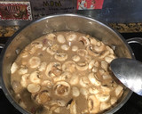A picture of step 3 of Beef Stroganoff .