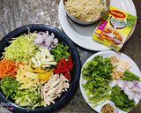 થાઈ ગ્રીન નુડલ્સ (Thai Green Noodles Recipe in Gujarati) રેસીપી સ્ટેપ2ફોટો