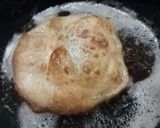 A picture of step 3 of Butter Naan Paratha & Chole Matar.