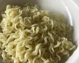 Foto do passo 1 de Noddles com salsicha