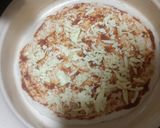 Foto del passaggio 7 della ricetta Pizza fatta in casa: buona come in pizzeria!