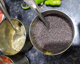 A picture of step 2 of Lauki chana dal sabji.