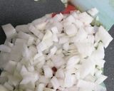 Foto del paso 1 de la receta: Patatas guisadas con verduras y lentejas rojas