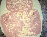 Foto del paso 1 de la receta: Palmerita y tirabuzón de jamón y queso😋😋