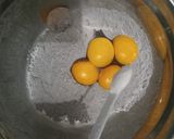 Foto langkah ke 1 dari resep Bolu kukus ketan hitam.