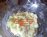 A picture of step 2 of Coconut flakes cookies.