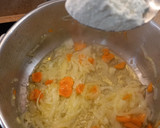 Foto del paso 3 de la receta: Pollo a la cerveza en olla express