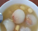 Hình bước làm 3 của món Chè hạt sen vải đậu xanh