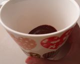 Foto del paso 2 de la receta: Volcán de chocolate en una taza