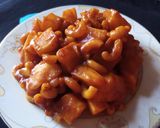 A picture of step 3 of Khatay Aloo With pasta 😉.