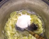 Foto langkah ke 3 dari resep Sup Krim Jagung.