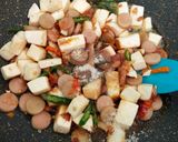 Foto langkah ke 4 dari resep Tahu Telur Sosis Saus Tiram.