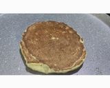 A picture of step 3 of Banana pancakes.