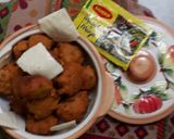 A picture of step 5 of Punjabi maggi massala spanich cheezy pakoda.