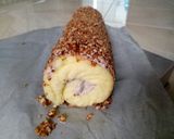Foto langkah ke 5 dari resep Mocca Nougat Roll Cake.