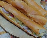 صورة لخطوة 2 من وصفة ساندويتش بسيطة بالبطاطا مقلية 🥔 والسلطة 🥗