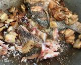 รูปขั้นตอนการทำที่ 2 ของ “หมูสามชั้นผัดปลาร้าทรงเครื่อง”