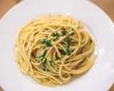 A picture of step 8 of Spaghetti Aglio Oglio Peperoncino.