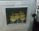 Foto langkah ke 4 dari resep Cupcake keju lembut.