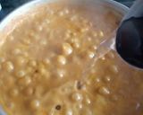 A picture of step 9 of Paneer corn curry.