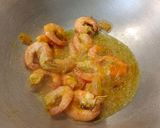 Gambar langkah 1 resipi Udang Goreng Balado.