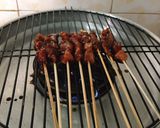 Foto langkah ke 3 dari resep Sate ayam manis.