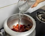 A picture of step 3 of Beetroot Soup.