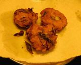 A picture of step 4 of Potato vada.