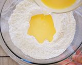 A picture of step 4 of Thick Pancake Hotcake.