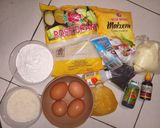 Foto langkah ke 1 dari resep 518. Bolu Kukus Semangka.