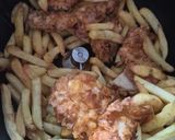 Une image de l'étape 3 de Tacos aux tenders sauce fromagère.