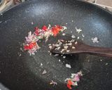 Foto langkah ke 2 dari resep Nasi Goreng Ikan Asin Jambal.
