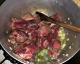 Foto del paso 2 de la receta: Guiso de arroz con carne económico