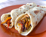 Foto del paso 7 de la receta: Fajitas con pollo y verduras 🇲🇽
