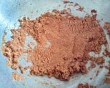 A picture of step 1 of Soya halwa.
