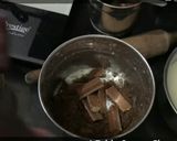 A picture of step 1 of Kitket shake.