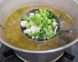 Foto langkah ke 4 dari resep Soto Iga Sapi Kuah Bening.