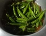 A picture of step 2 of Spicy Matar Ki Phalyan.