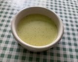 Une image de l'étape 8 de Sauce salade épicée au basilic, moutarde, ail et citron.