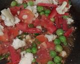 A picture of step 1 of Veg noodles.