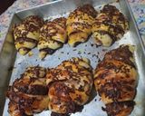 Foto langkah ke 7 dari resep Croissant Dark Cooking Chocolate (Bakulanku).