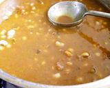 A picture of step 4 of Black eyed beans curry.