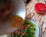 Foto langkah ke 4 dari resep Pokcoy Siram Bawang Putih.