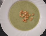 Brokkoli krémleves recept fázis 1 fotója