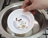 A picture of step 1 of Dam Wali Saviyan(vermicelli).
