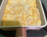 Foto langkah ke 3 dari resep Omelet kentang panggang teflon.